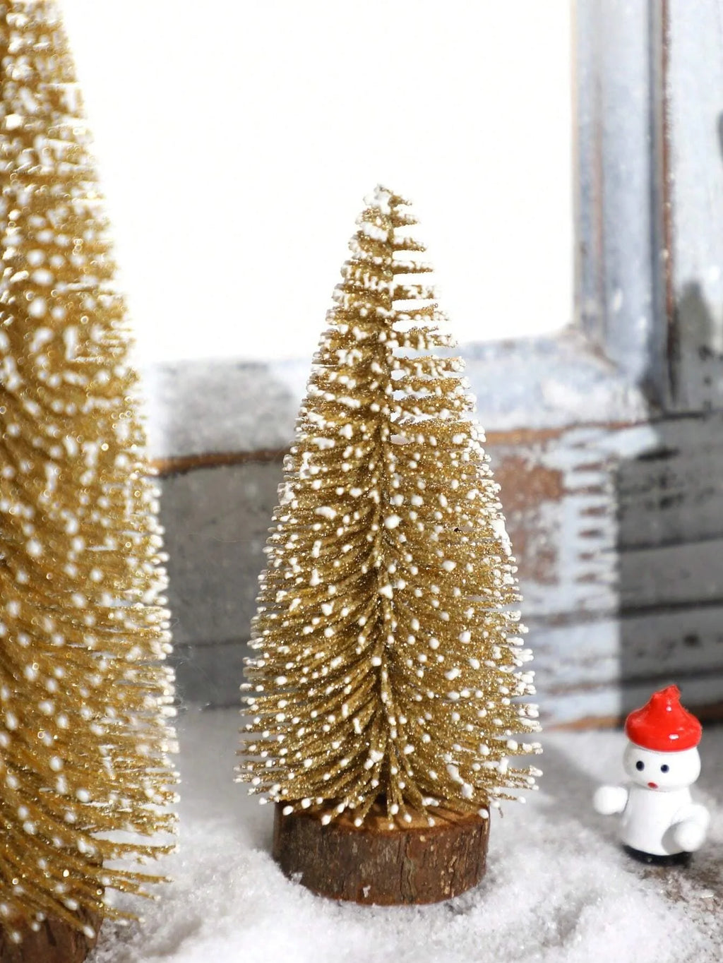 Southern Bloom Mini Tabletop Christmas Trees – Artificial Pine Miniature Xmas Décor for Kitchen, Dining Table & Home Holiday Displays